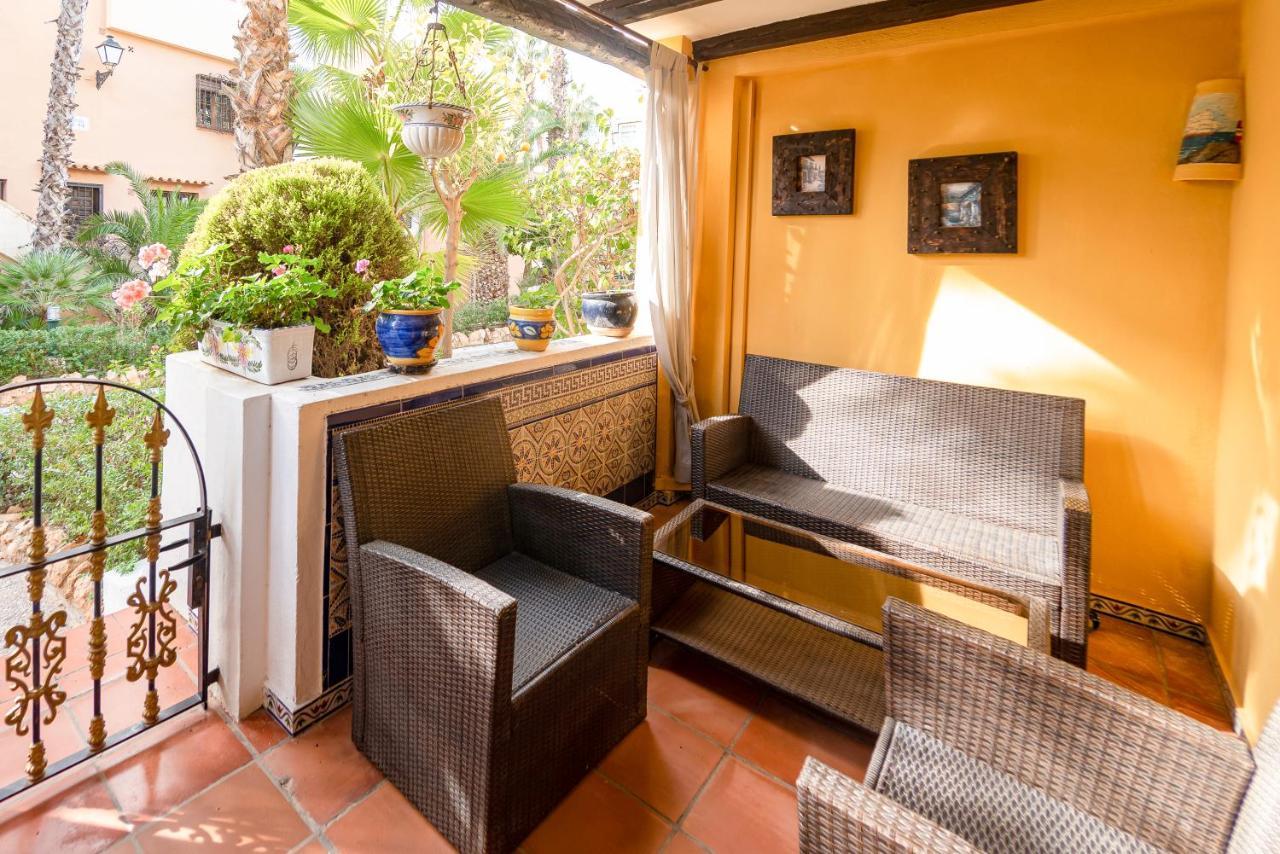 The Best House! Large Terrace Beach And Bars! Traveller Awards 2024-2025 Torrevieja Exterior foto